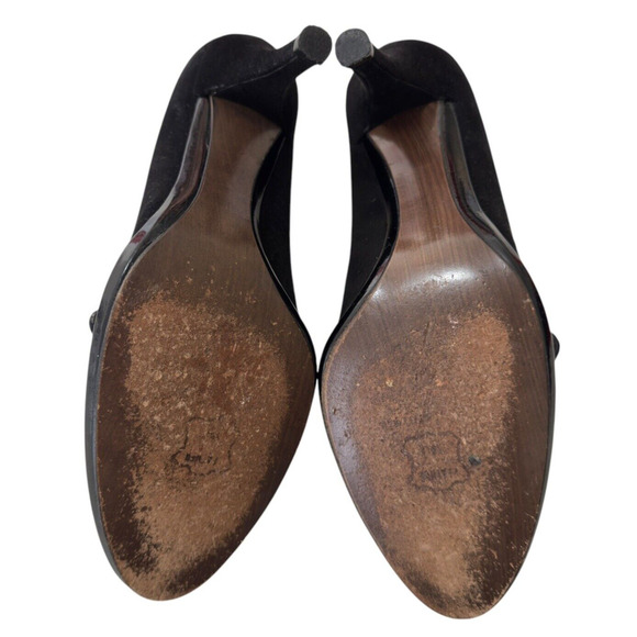 Stuart Weitzman Black Suede Almond Toe Pumps Size 6.5M - Picture 6 of 8